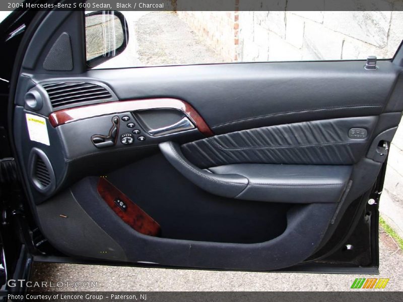 Black / Charcoal 2004 Mercedes-Benz S 600 Sedan