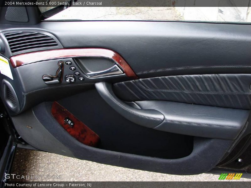 Black / Charcoal 2004 Mercedes-Benz S 600 Sedan
