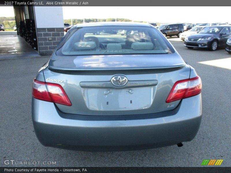Aloe Green Metallic / Ash 2007 Toyota Camry LE