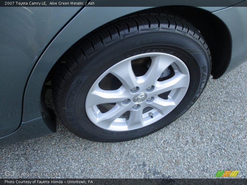 Aloe Green Metallic / Ash 2007 Toyota Camry LE