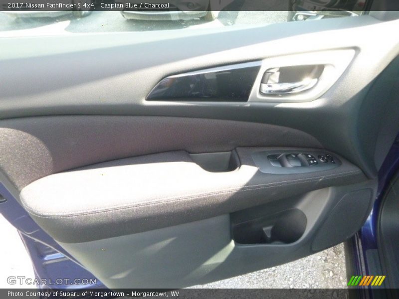 Caspian Blue / Charcoal 2017 Nissan Pathfinder S 4x4