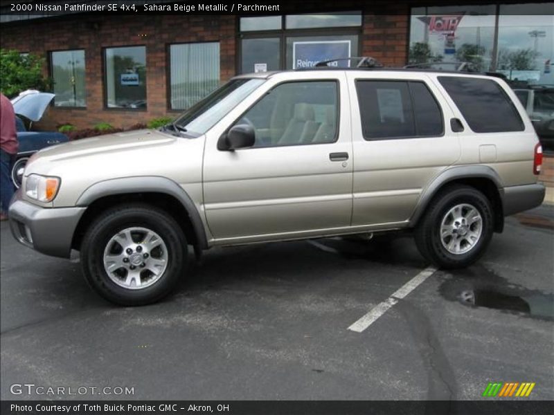 Sahara Beige Metallic / Parchment 2000 Nissan Pathfinder SE 4x4