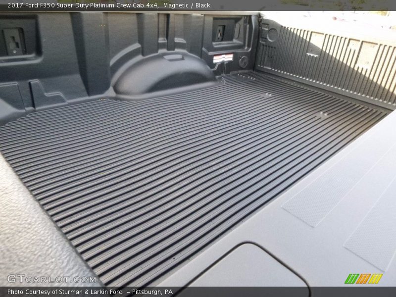 Magnetic / Black 2017 Ford F350 Super Duty Platinum Crew Cab 4x4