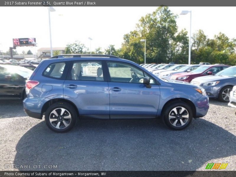 Quartz Blue Pearl / Black 2017 Subaru Forester 2.5i