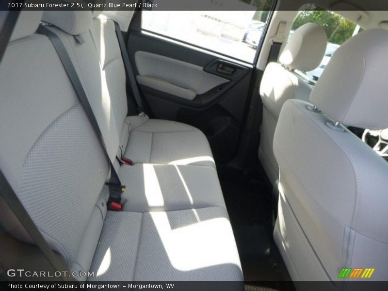 Quartz Blue Pearl / Black 2017 Subaru Forester 2.5i
