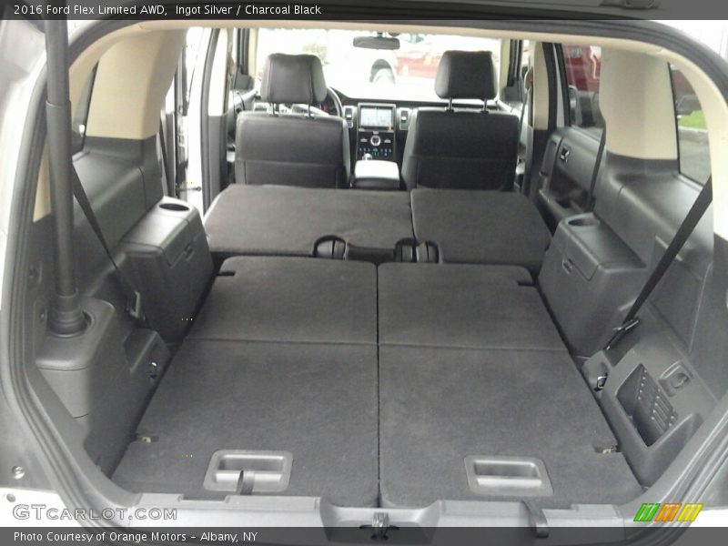 Ingot Silver / Charcoal Black 2016 Ford Flex Limited AWD