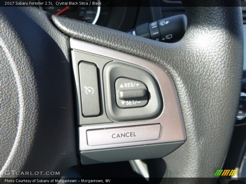 Crystal Black Silica / Black 2017 Subaru Forester 2.5i