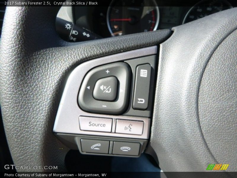 Crystal Black Silica / Black 2017 Subaru Forester 2.5i