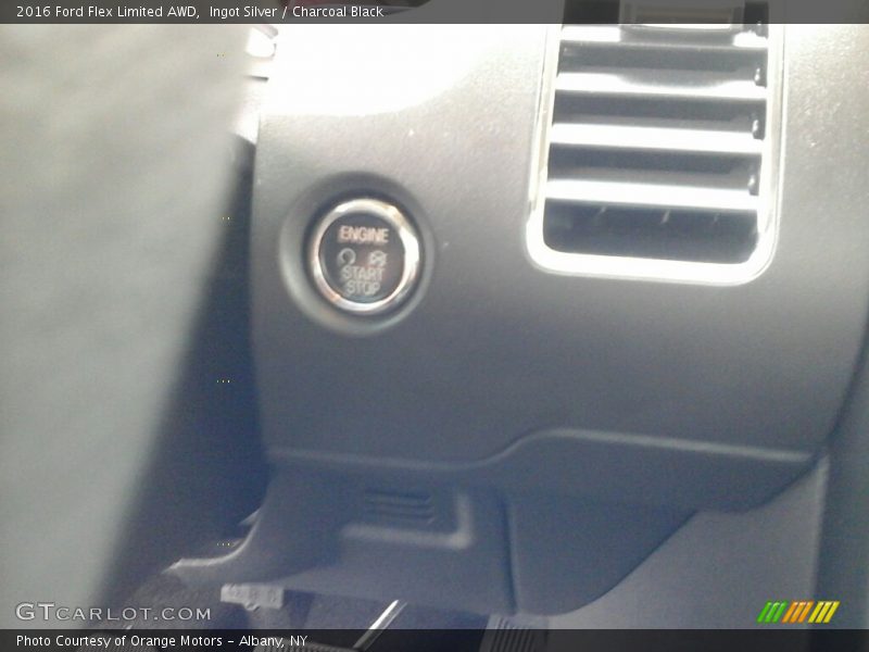Ingot Silver / Charcoal Black 2016 Ford Flex Limited AWD