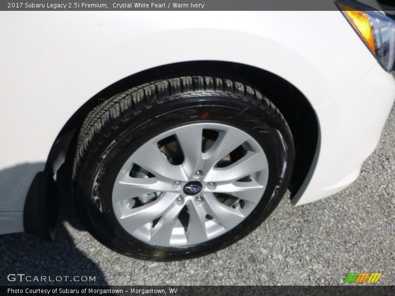 Crystal White Pearl / Warm Ivory 2017 Subaru Legacy 2.5i Premium