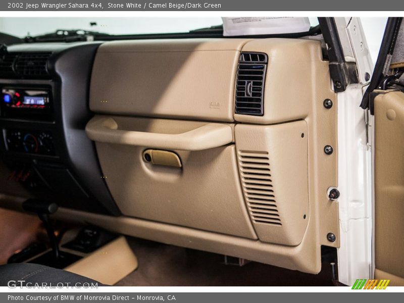 Stone White / Camel Beige/Dark Green 2002 Jeep Wrangler Sahara 4x4