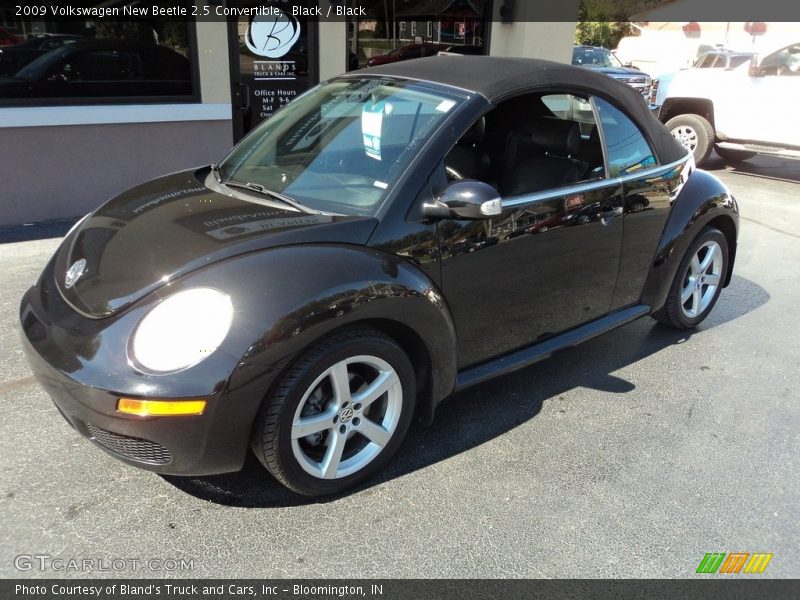 Black / Black 2009 Volkswagen New Beetle 2.5 Convertible
