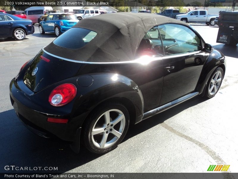 Black / Black 2009 Volkswagen New Beetle 2.5 Convertible