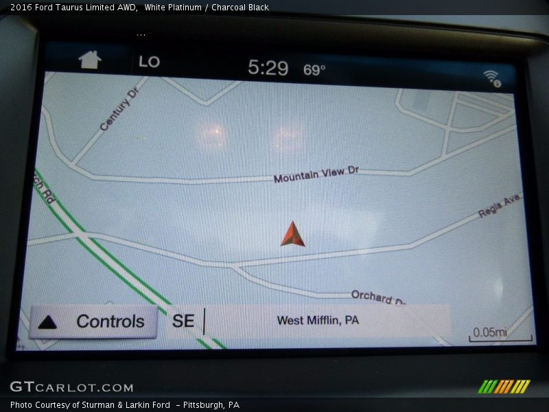 White Platinum / Charcoal Black 2016 Ford Taurus Limited AWD