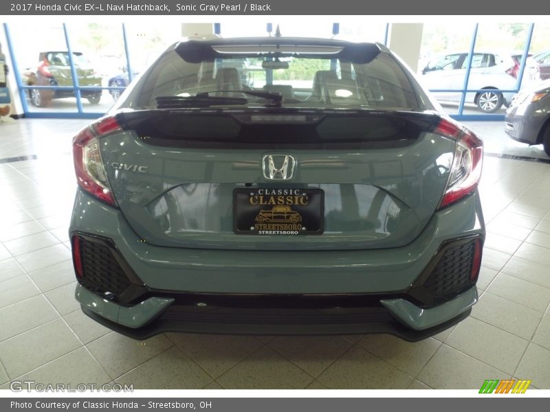 Sonic Gray Pearl / Black 2017 Honda Civic EX-L Navi Hatchback