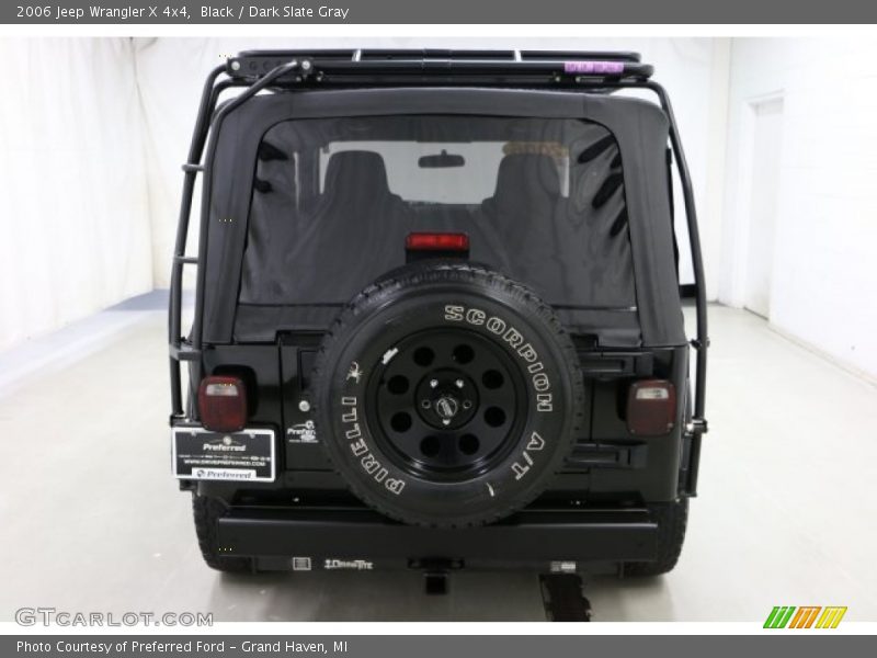 Black / Dark Slate Gray 2006 Jeep Wrangler X 4x4