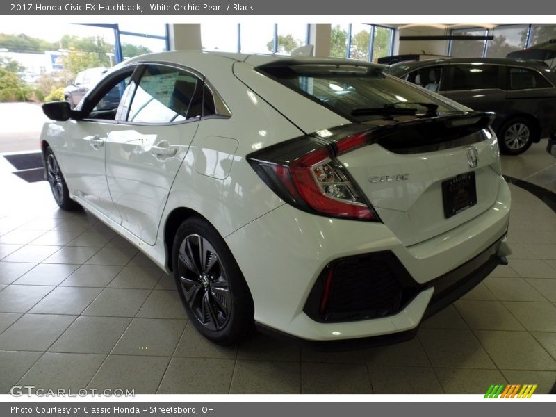 White Orchid Pearl / Black 2017 Honda Civic EX Hatchback