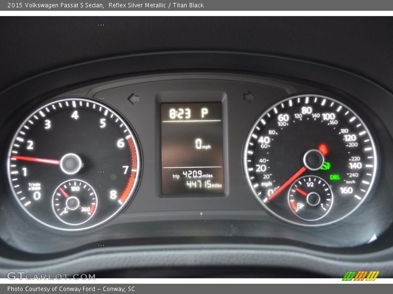 Reflex Silver Metallic / Titan Black 2015 Volkswagen Passat S Sedan