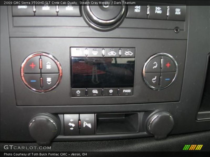 Stealth Gray Metallic / Dark Titanium 2009 GMC Sierra 3500HD SLT Crew Cab Dually