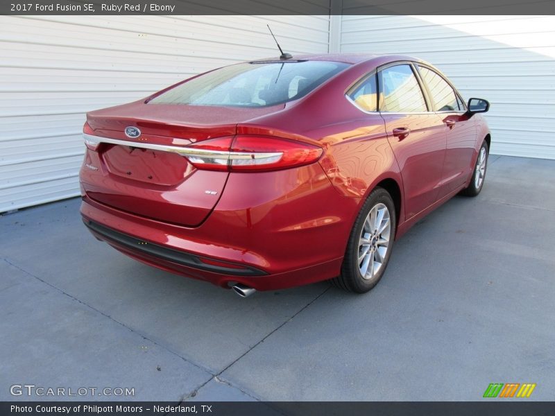 Ruby Red / Ebony 2017 Ford Fusion SE