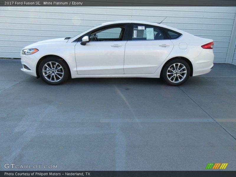 White Platinum / Ebony 2017 Ford Fusion SE