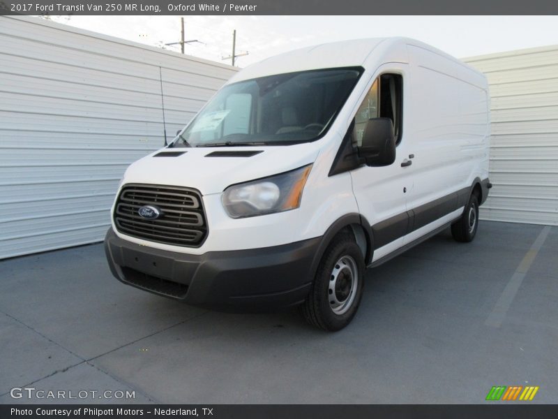 Front 3/4 View of 2017 Transit Van 250 MR Long