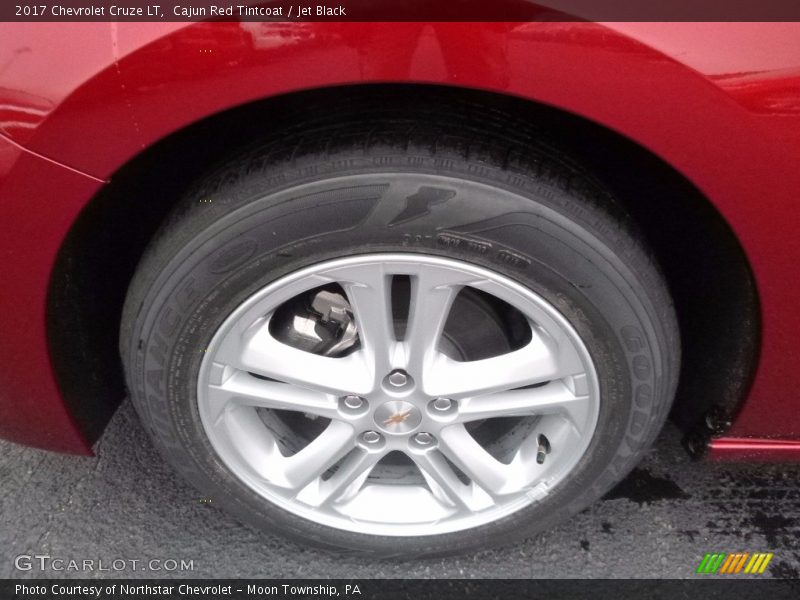 Cajun Red Tintcoat / Jet Black 2017 Chevrolet Cruze LT
