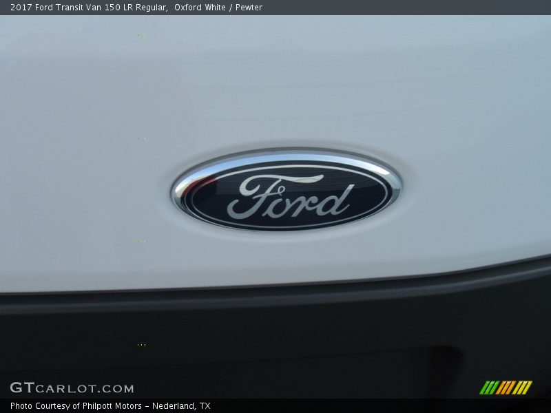  2017 Transit Van 150 LR Regular Logo