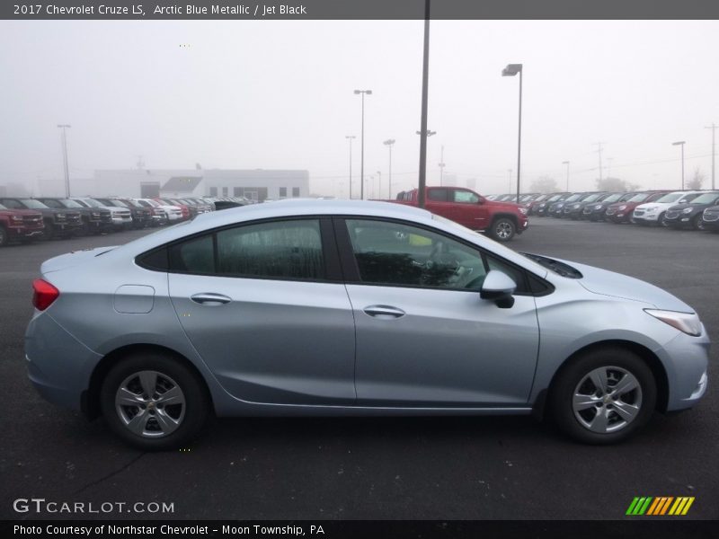 Arctic Blue Metallic / Jet Black 2017 Chevrolet Cruze LS