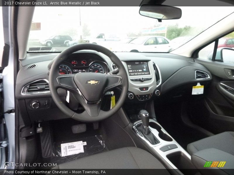 Arctic Blue Metallic / Jet Black 2017 Chevrolet Cruze LS