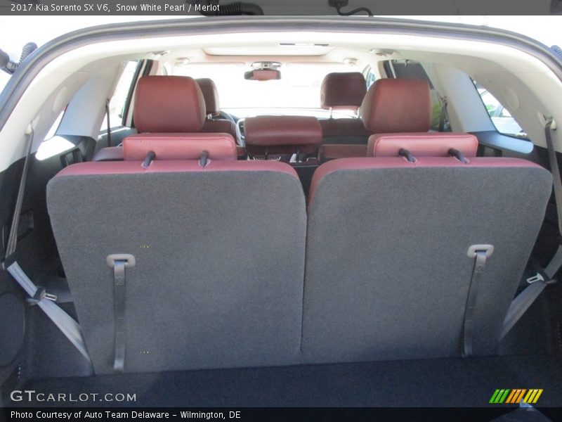 Snow White Pearl / Merlot 2017 Kia Sorento SX V6
