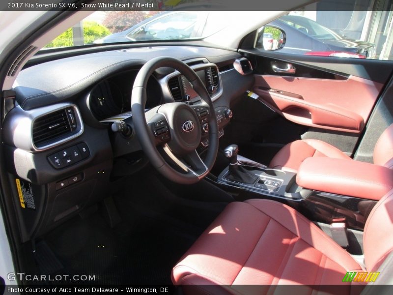  2017 Sorento SX V6 Merlot Interior