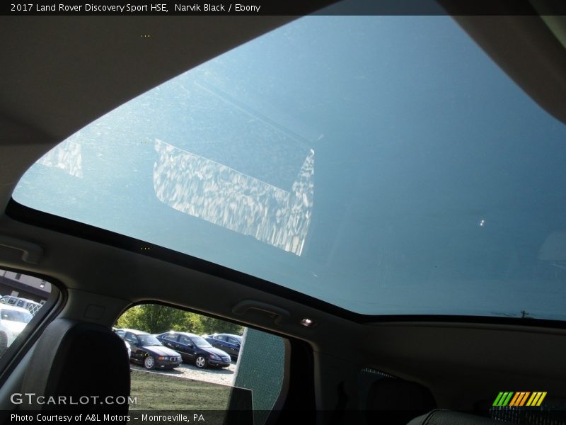 Narvik Black / Ebony 2017 Land Rover Discovery Sport HSE
