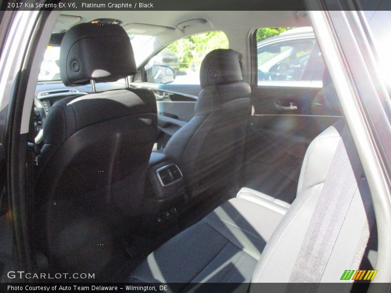Platinum Graphite / Black 2017 Kia Sorento EX V6