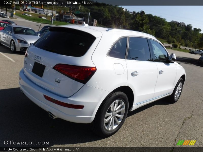 Ibis White / Black 2017 Audi Q5 2.0 TFSI Premium quattro