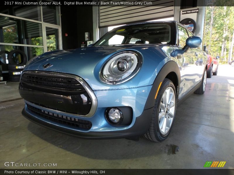 Digital Blue Metallic / Black Pearl/Mottled Grey Cloth 2017 Mini Clubman Cooper ALL4