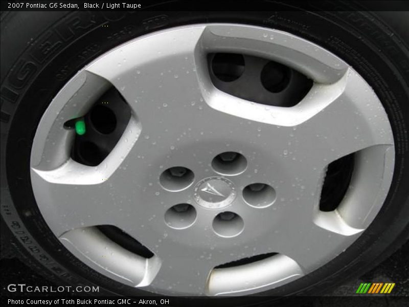 Black / Light Taupe 2007 Pontiac G6 Sedan