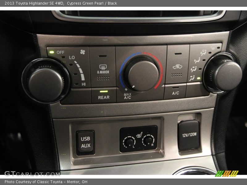 Cypress Green Pearl / Black 2013 Toyota Highlander SE 4WD