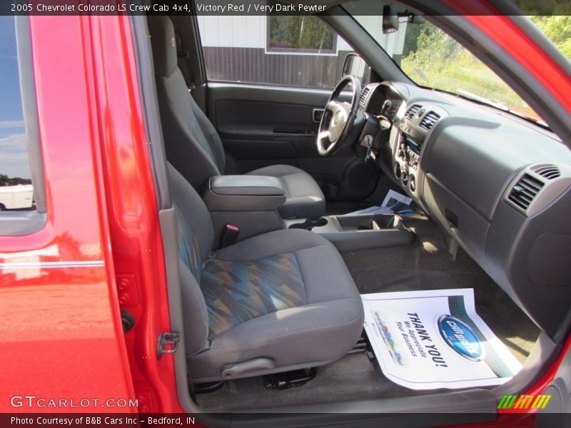 Victory Red / Very Dark Pewter 2005 Chevrolet Colorado LS Crew Cab 4x4