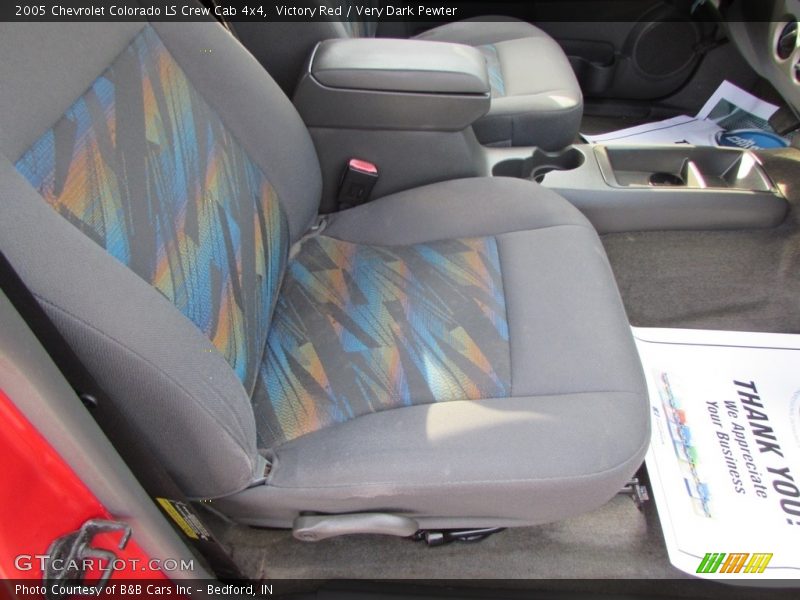 Victory Red / Very Dark Pewter 2005 Chevrolet Colorado LS Crew Cab 4x4