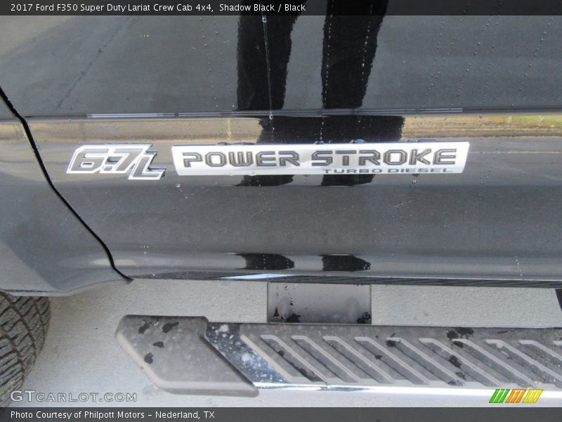  2017 F350 Super Duty Lariat Crew Cab 4x4 Logo