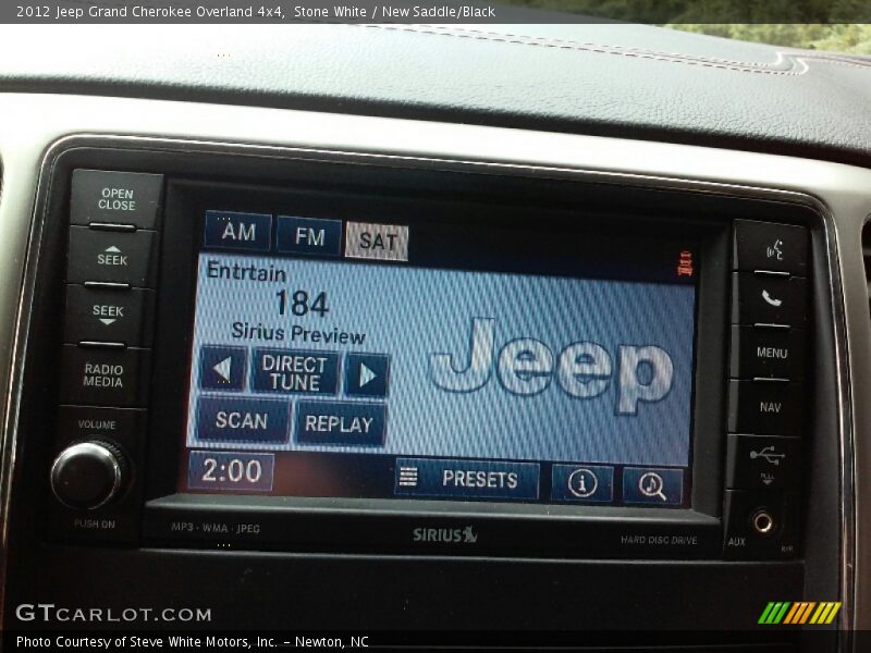 Stone White / New Saddle/Black 2012 Jeep Grand Cherokee Overland 4x4