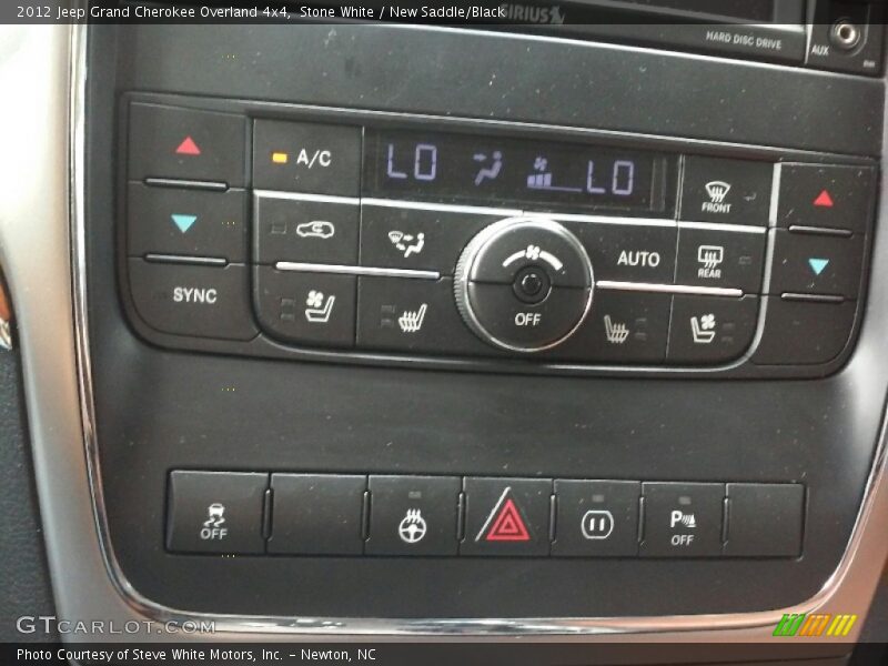 Stone White / New Saddle/Black 2012 Jeep Grand Cherokee Overland 4x4