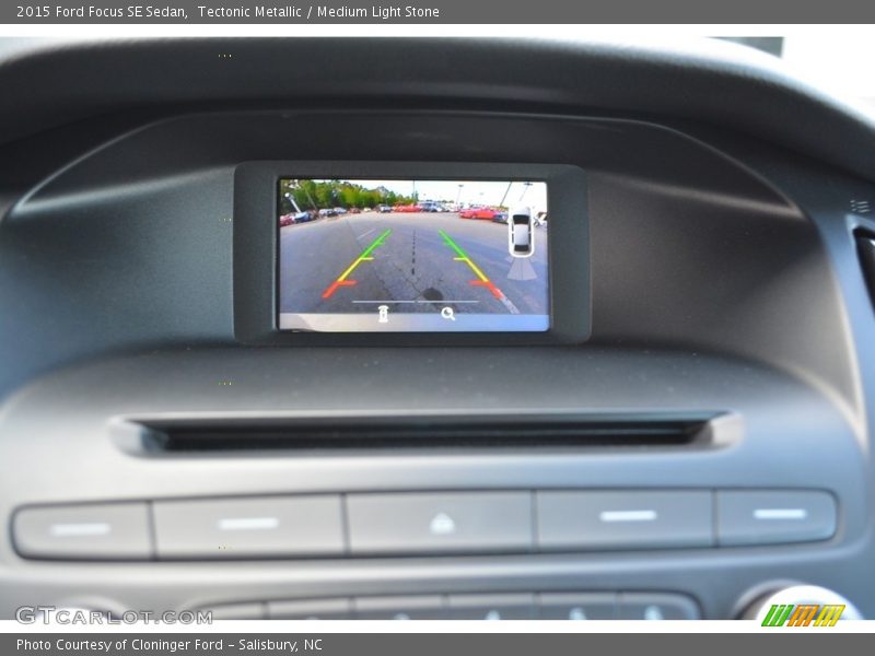 Tectonic Metallic / Medium Light Stone 2015 Ford Focus SE Sedan