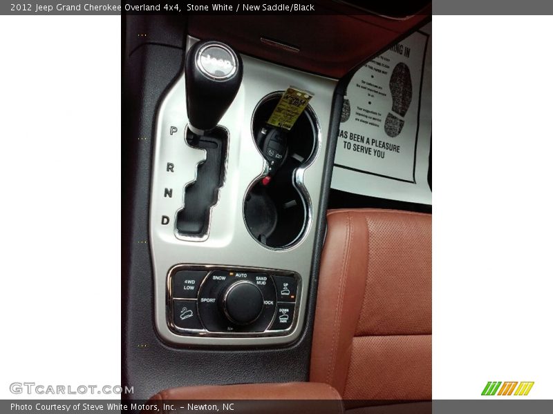 Stone White / New Saddle/Black 2012 Jeep Grand Cherokee Overland 4x4