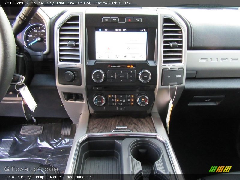 Dashboard of 2017 F350 Super Duty Lariat Crew Cab 4x4
