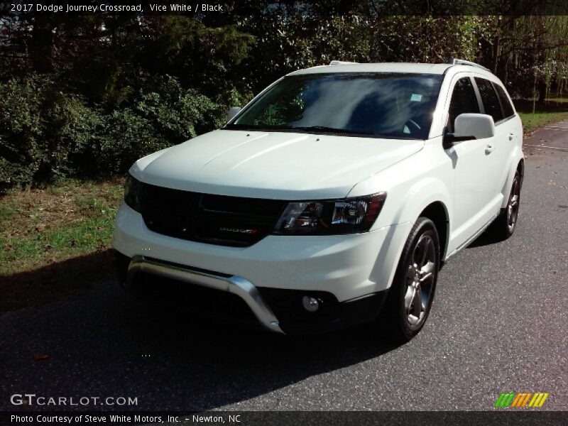 Vice White / Black 2017 Dodge Journey Crossroad