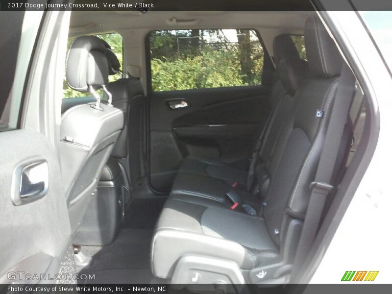 Vice White / Black 2017 Dodge Journey Crossroad