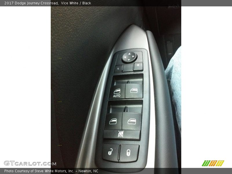 Vice White / Black 2017 Dodge Journey Crossroad
