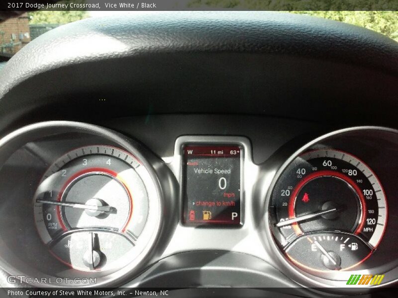 Vice White / Black 2017 Dodge Journey Crossroad